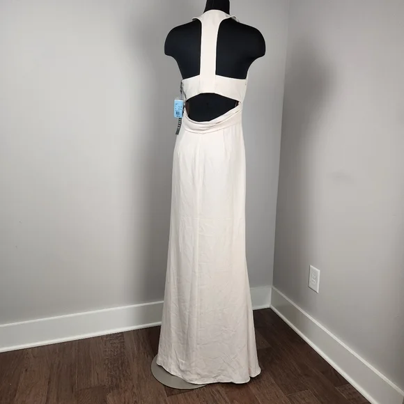White by Vera Wang | Dresses | Nwt Vera Wang White Long Crepe Cutaway Champagne Formal Gown | Poshmark White by Vera Wang | Dresses | Nwt Vera Wang White Long Crepe Cutaway Champagne Formal Gown | Poshmark